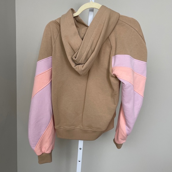 MVP WARDROBE
COTTON CANDY SWEATSHIRT/PANTS set - Picture 4 of 12